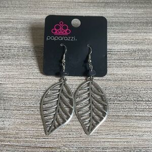 NEW Paparazzi Bough Out Earrings